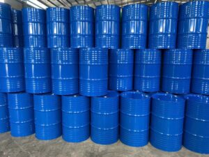 Các thùng phuy thép nắp kín xanh